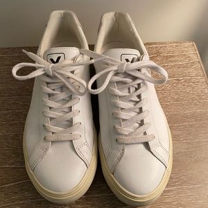 Veja Sneakers